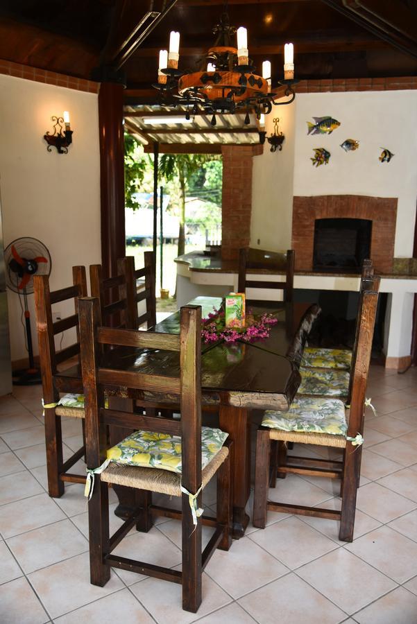 Jessies Seychelles Beau Vallon (Mahe)
